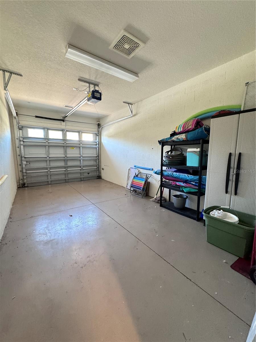 Image 32 of 45 For 7212 Hamilton Road 7212