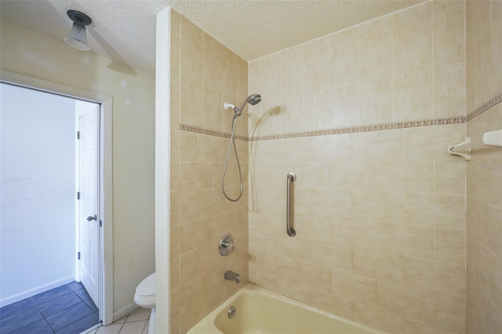 Image 13 of 19 For 2249 Cypress Cove Drive E-3