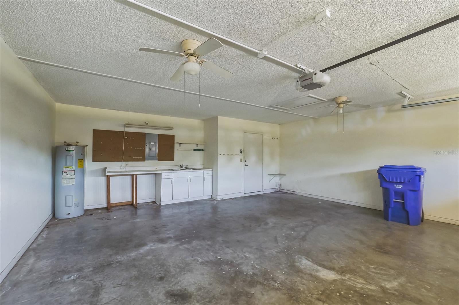 Image 17 of 19 For 2249 Cypress Cove Drive E-3