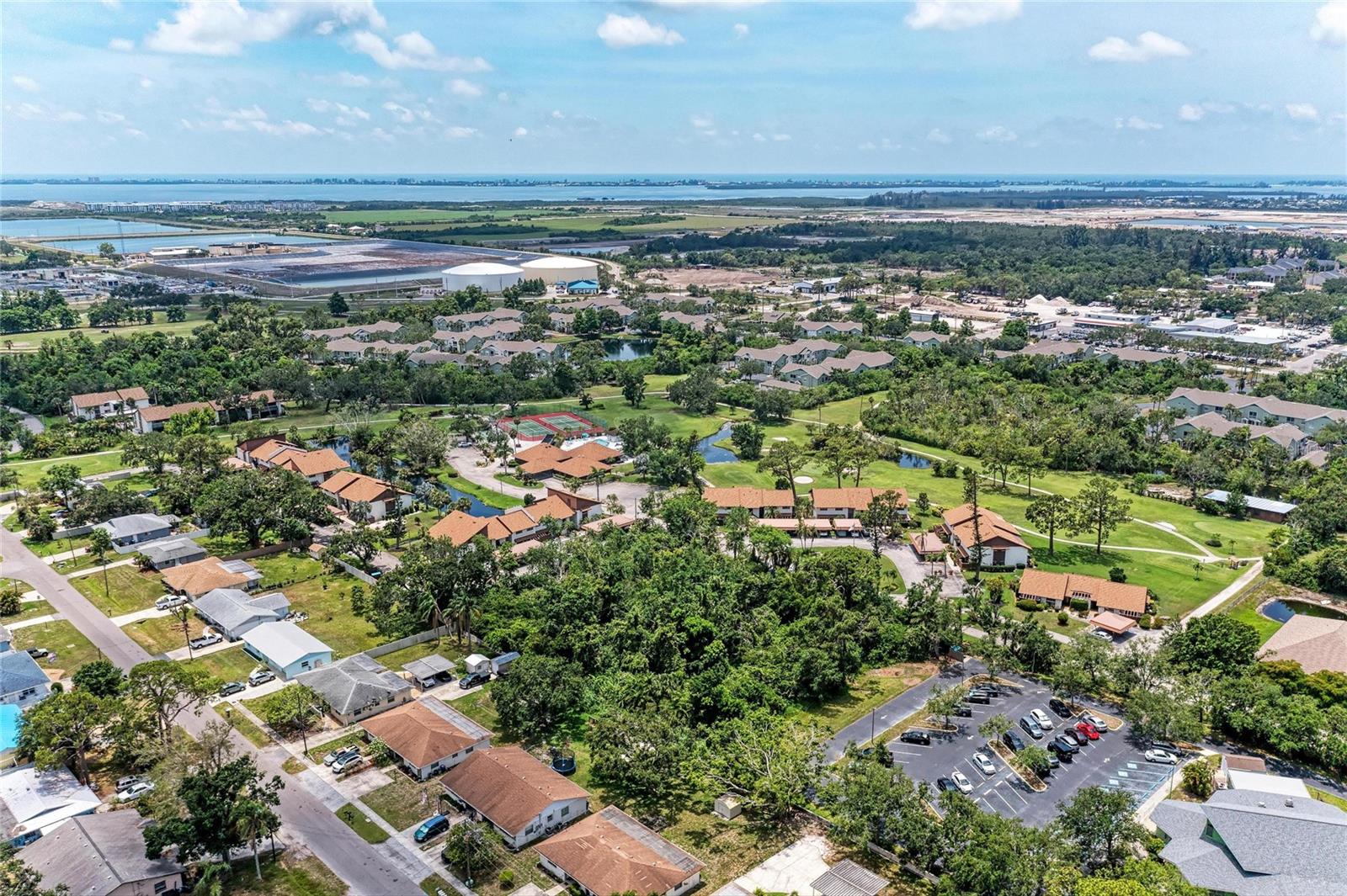 Image 41 of 42 For 4578 Red Maple Road 904