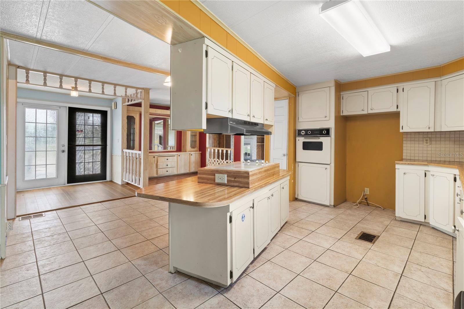 Image 14 of 64 For 48 Quail Court