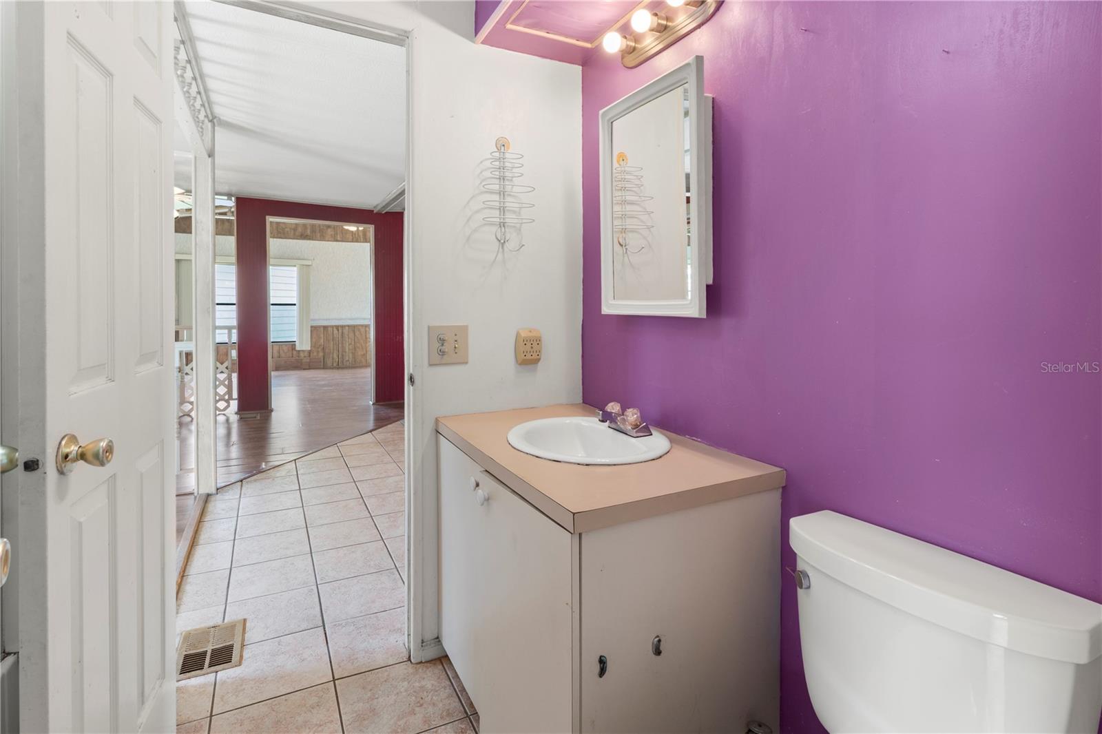 Image 32 of 64 For 48 Quail Court