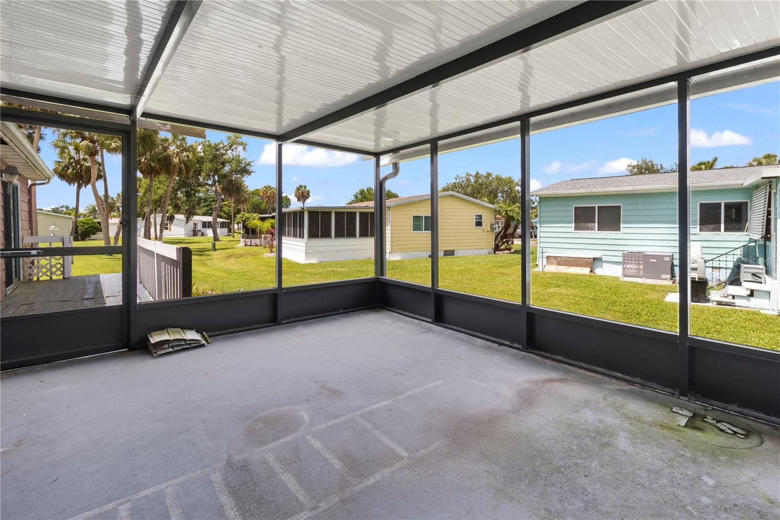 Image 35 of 64 For 48 Quail Court