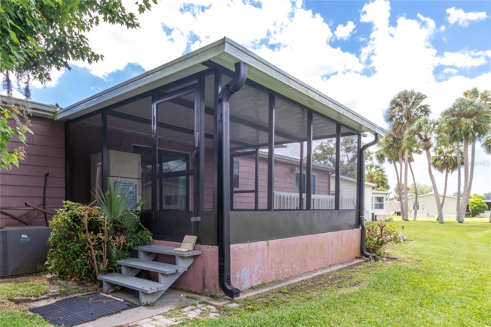 Image 41 of 64 For 48 Quail Court