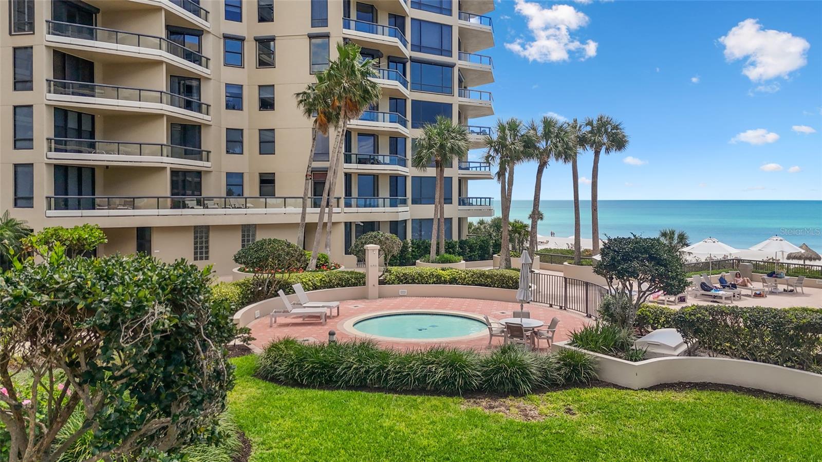 Image 50 of 70 For 1241 Gulf Of Mexico Drive 506