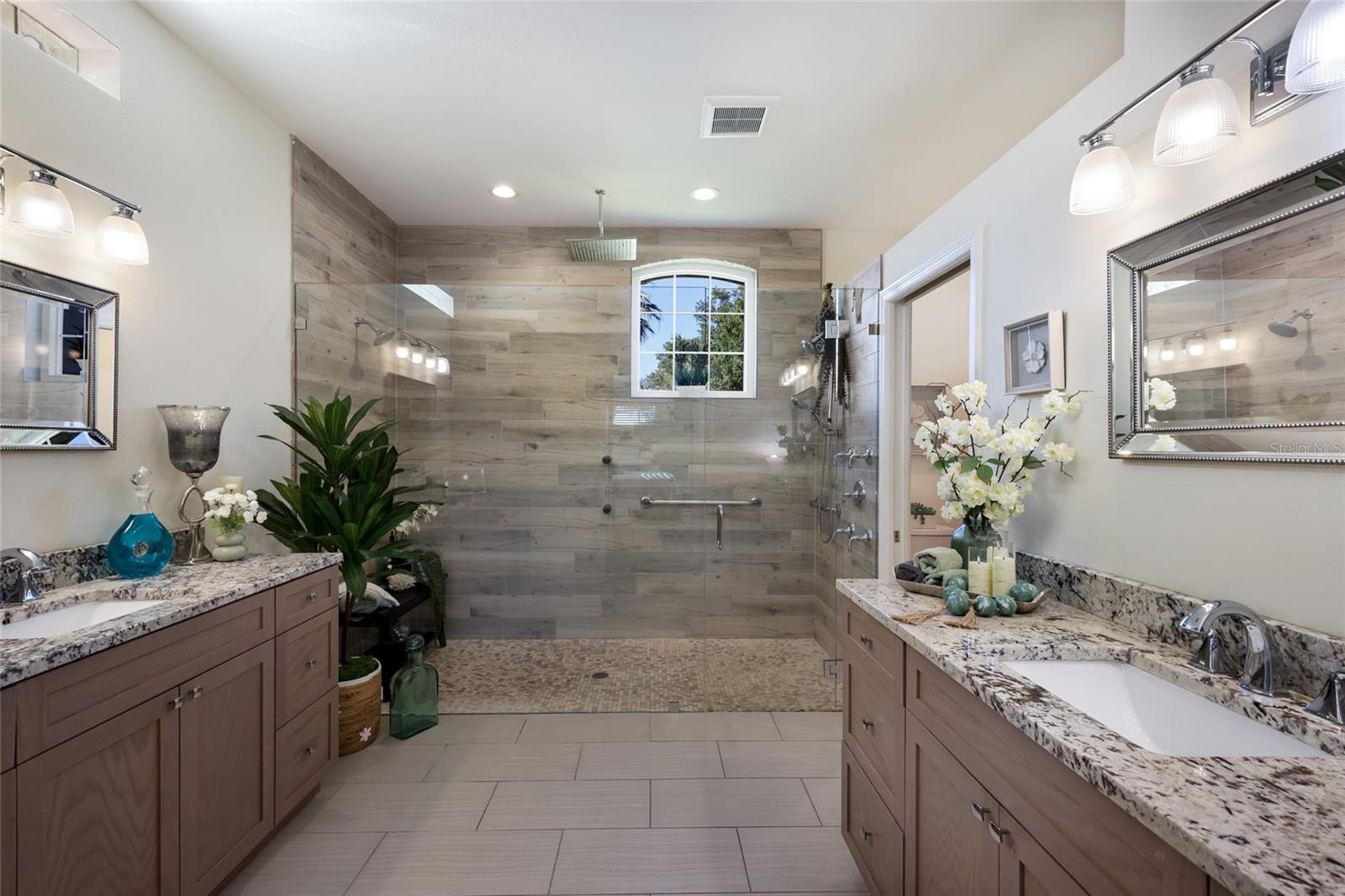 Image 25 of 56 For 9937 Laurel Valley Avenue Circle