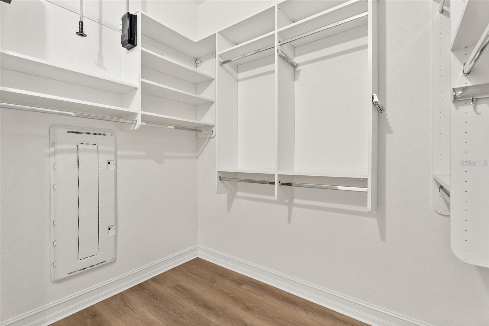 Image 14 of 45 For 5544 Mulligan Way