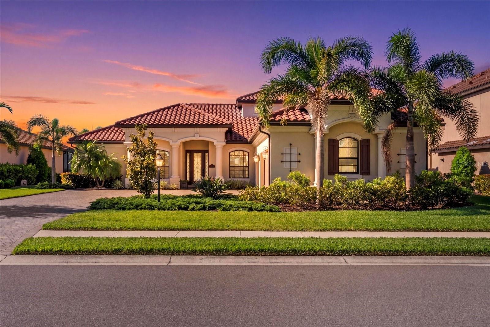 Image 2 of 45 For 5544 Mulligan Way