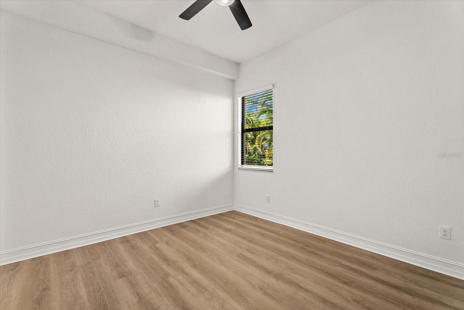 Image 23 of 45 For 5544 Mulligan Way