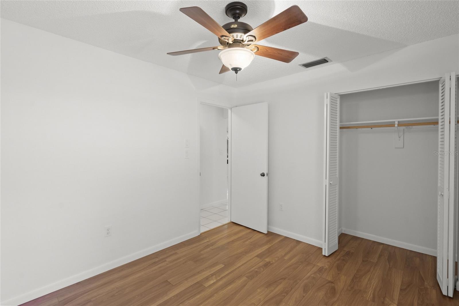 Image 35 of 41 For 4238 Carriage Drive 46