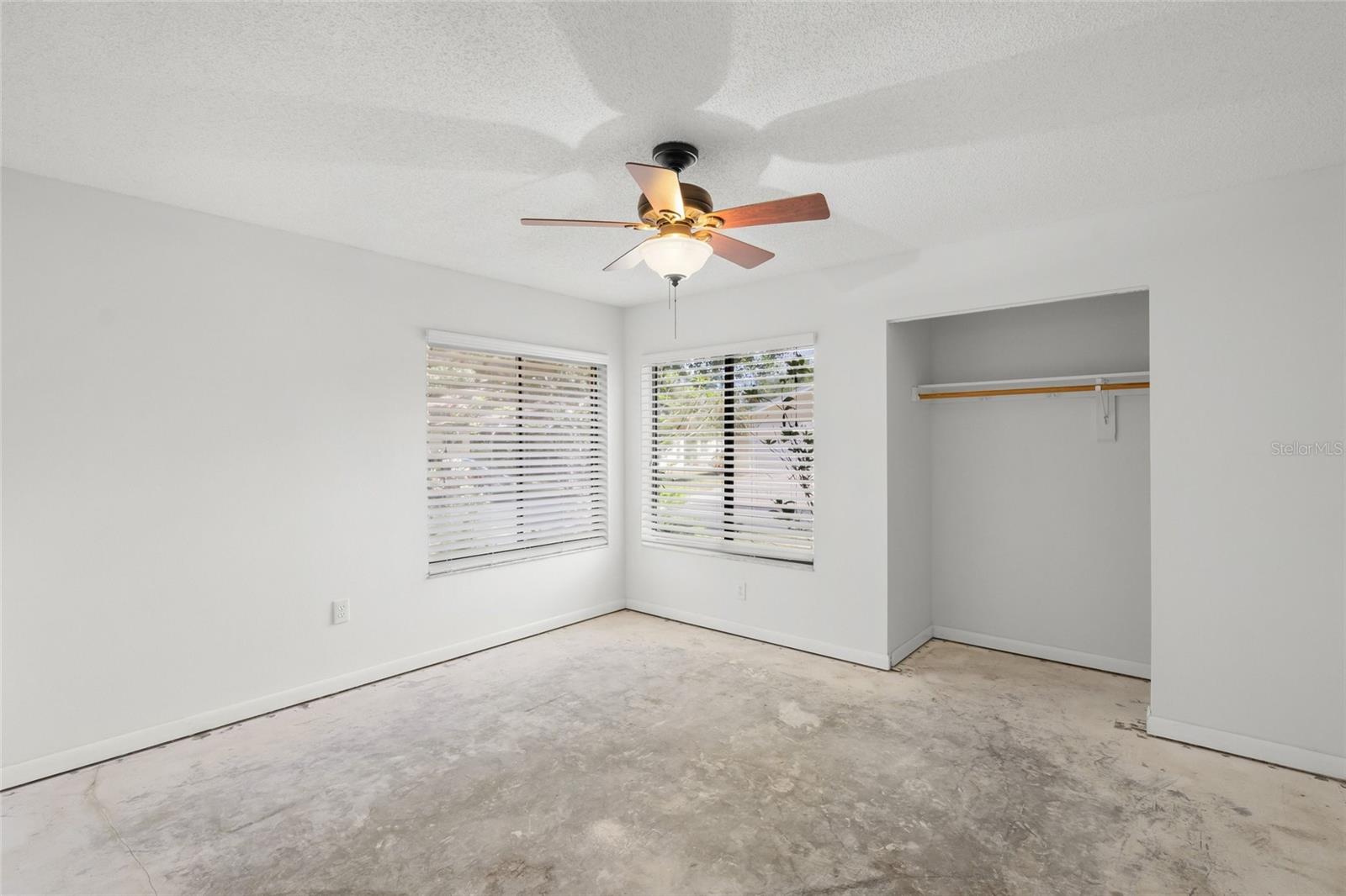 Image 38 of 41 For 4238 Carriage Drive 46