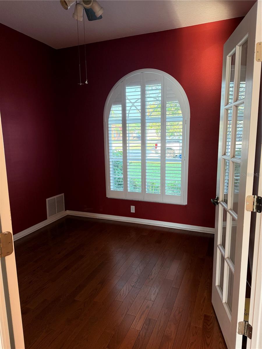 Image 13 of 59 For 7404 38th Court E