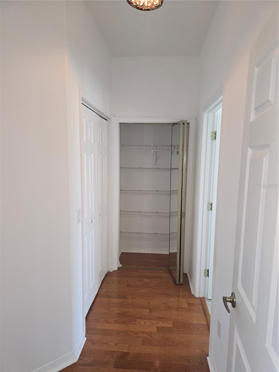 Image 31 of 59 For 7404 38th Court E