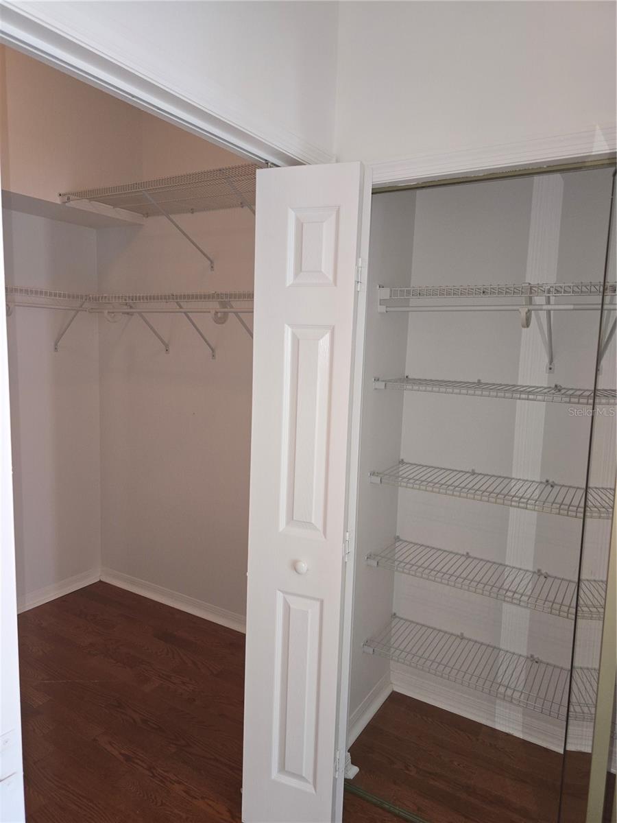 Image 38 of 59 For 7404 38th Court E