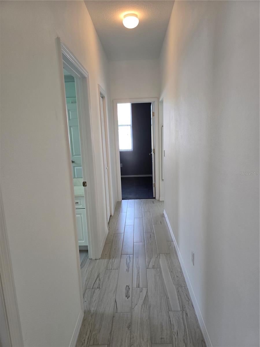 Image 45 of 59 For 7404 38th Court E