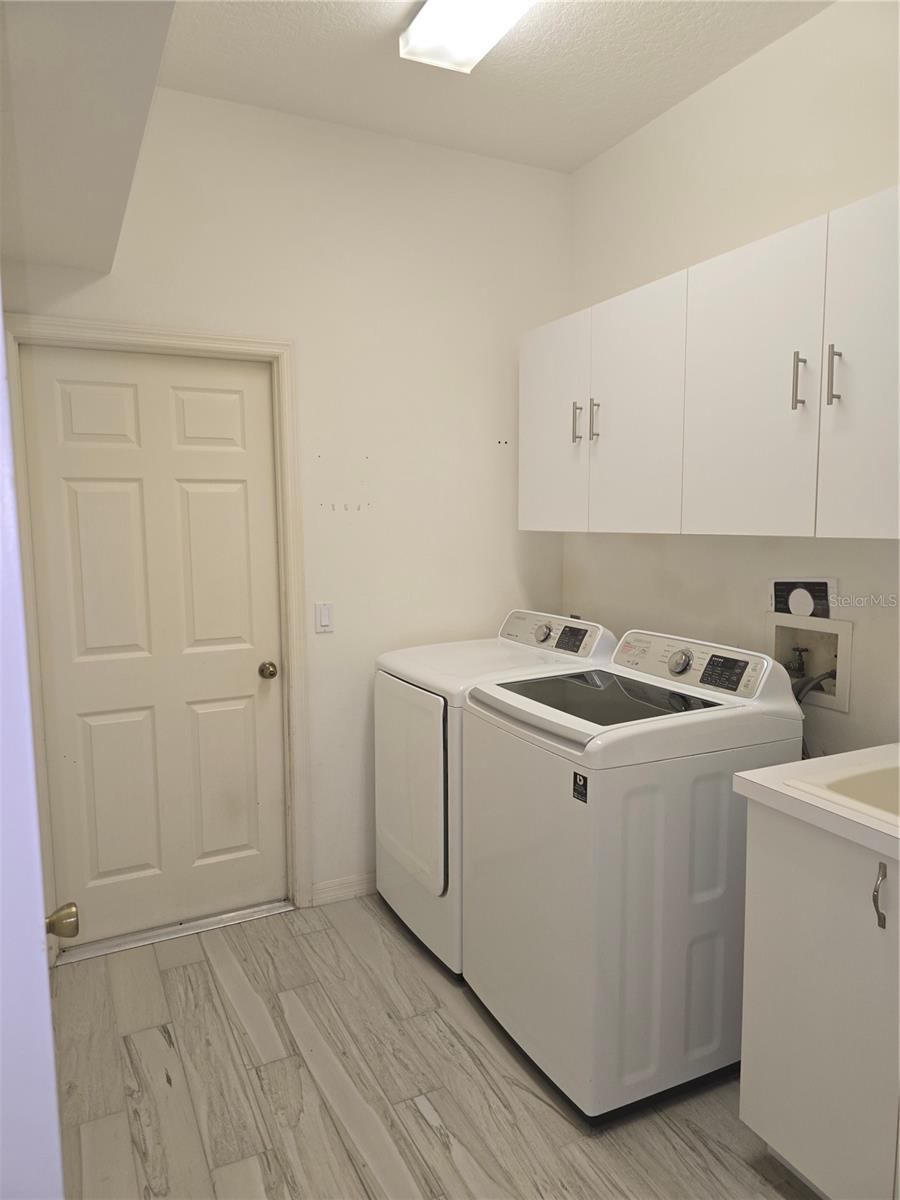 Image 50 of 59 For 7404 38th Court E