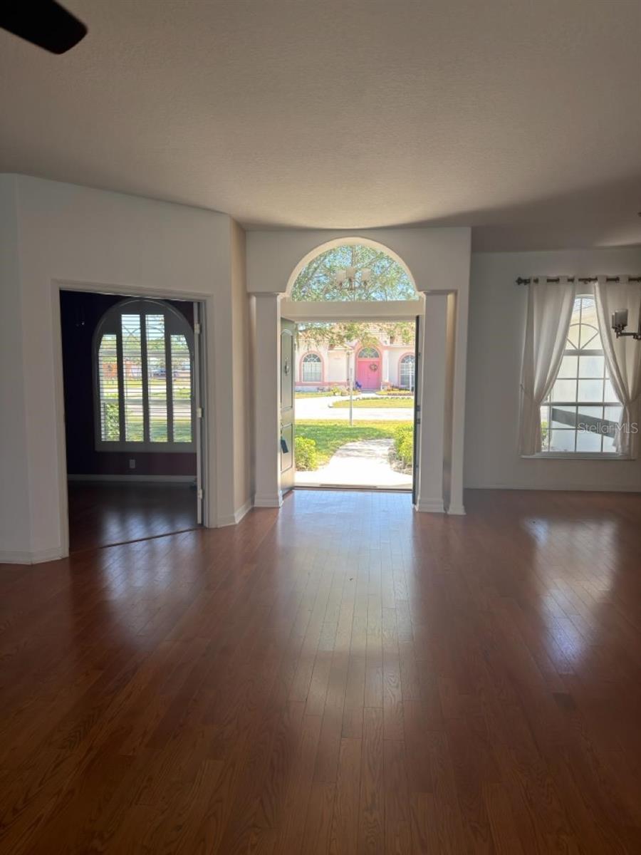 Image 9 of 59 For 7404 38th Court E