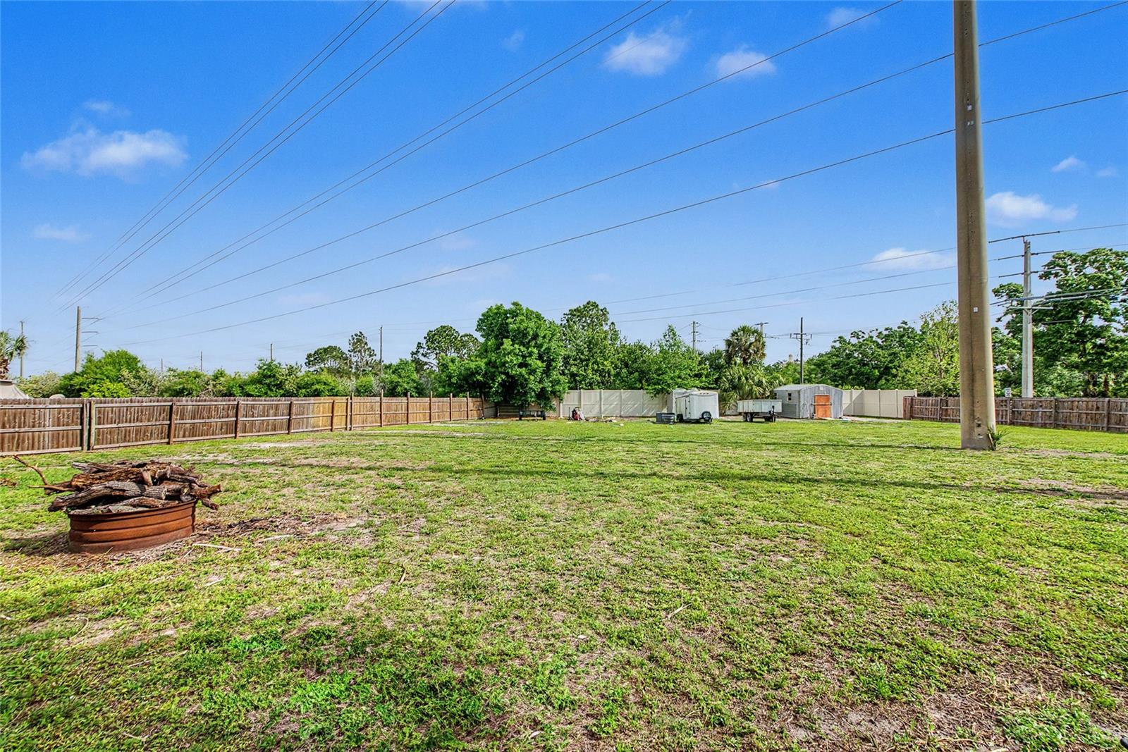 Image 34 of 52 For 5615 18th Avenue E