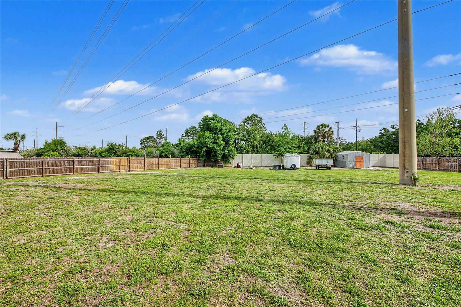 Image 39 of 52 For 5615 18th Avenue E