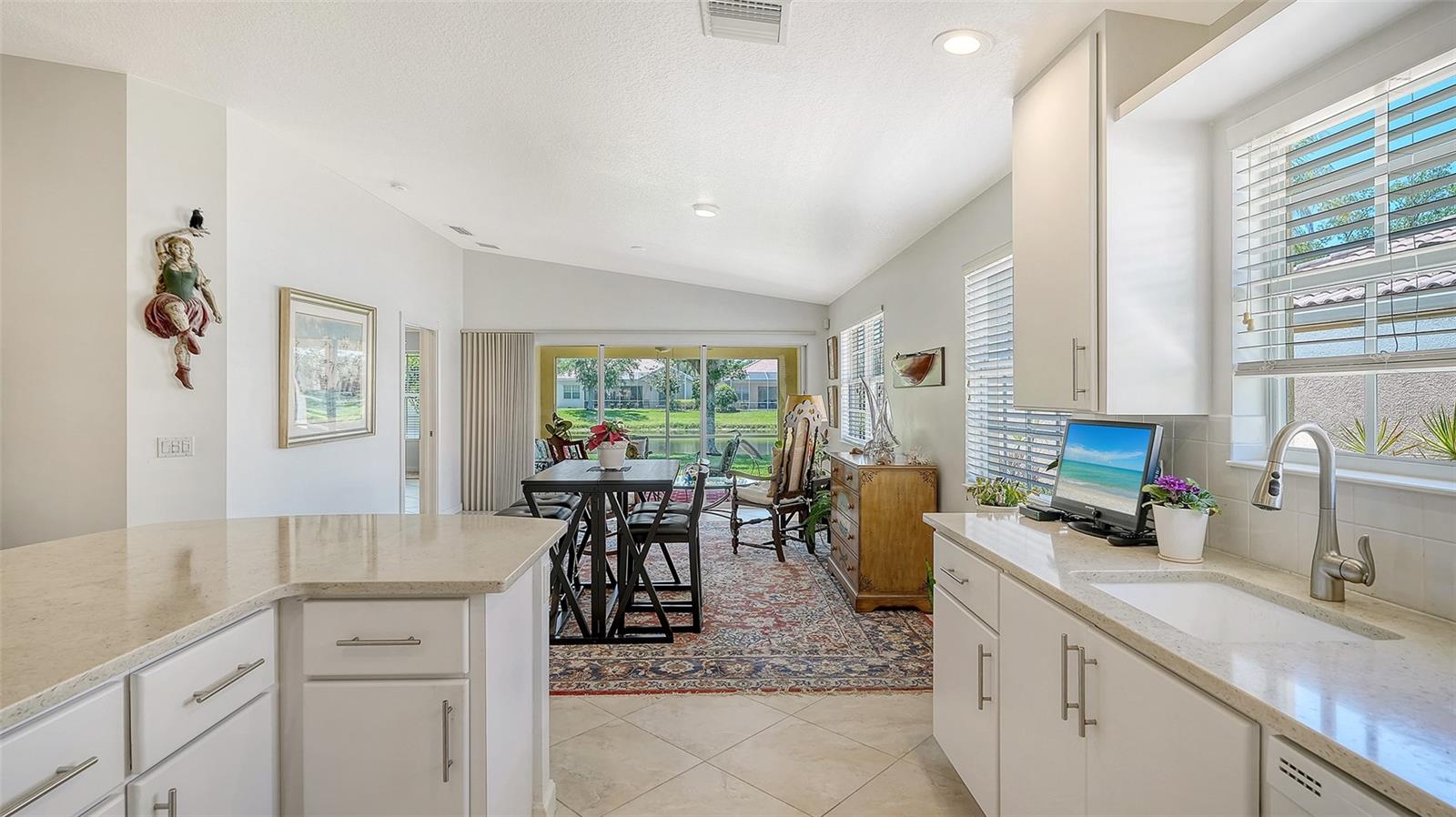 Image 18 of 82 For 5867 Helicon Place