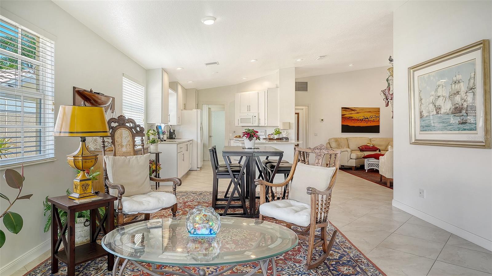 Image 22 of 82 For 5867 Helicon Place