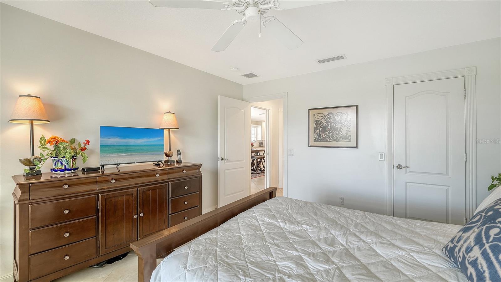 Image 27 of 82 For 5867 Helicon Place