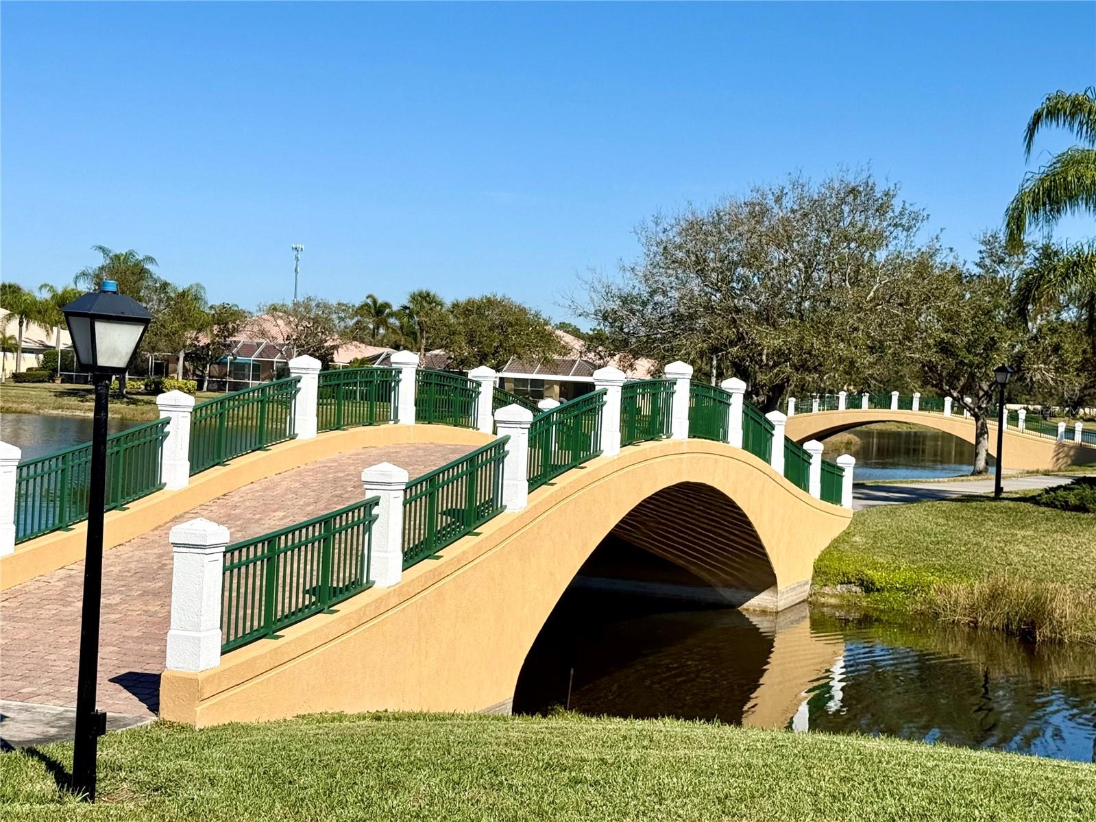 Image 40 of 82 For 5867 Helicon Place