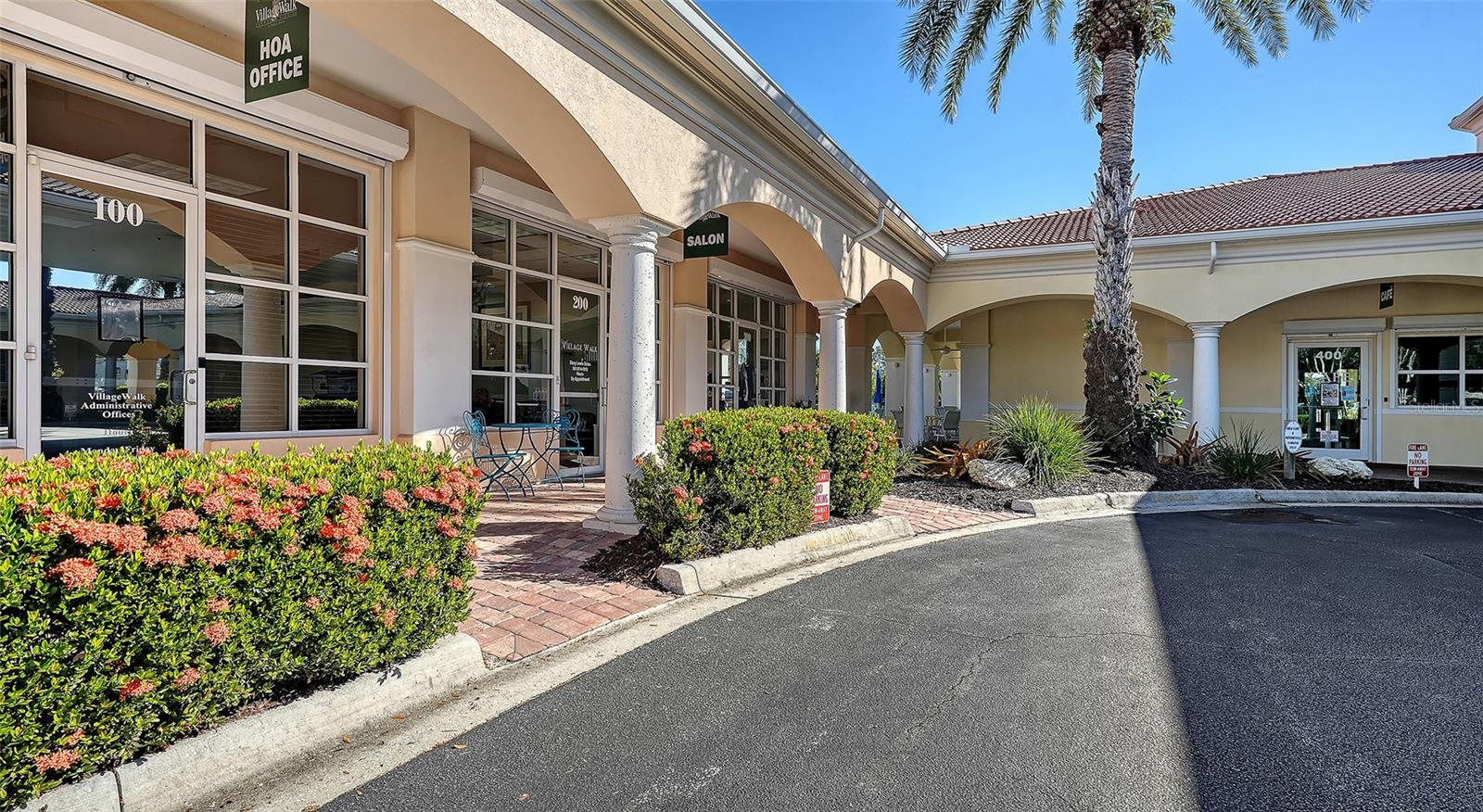 Image 43 of 82 For 5867 Helicon Place