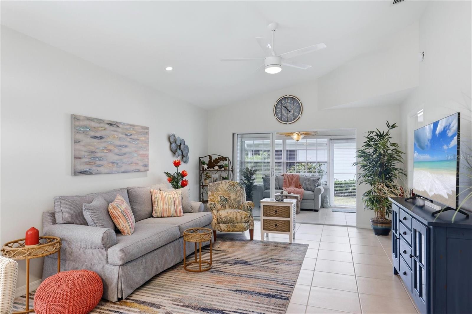 Image 17 of 45 For 6401 Approach Road 32