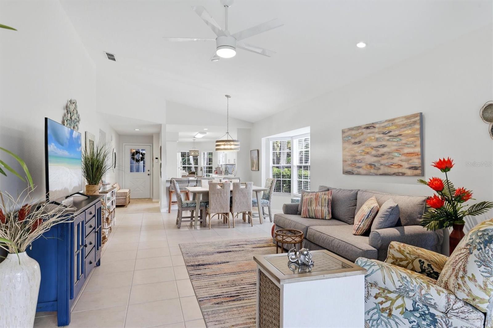 Image 18 of 45 For 6401 Approach Road 32