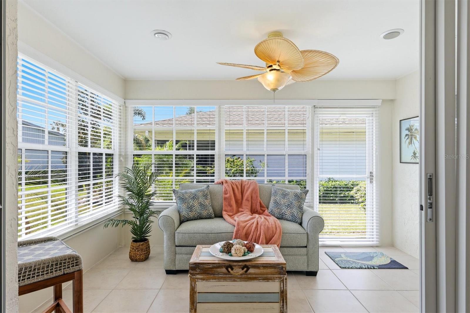 Image 21 of 45 For 6401 Approach Road 32