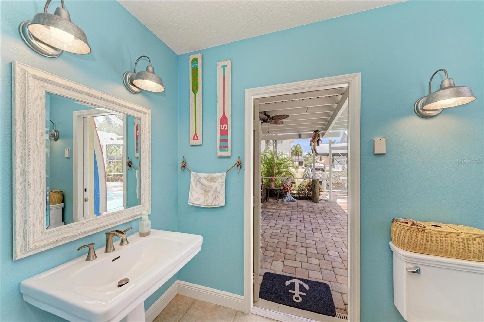 Image 21 of 68 For 4527 Blue Marlin Drive