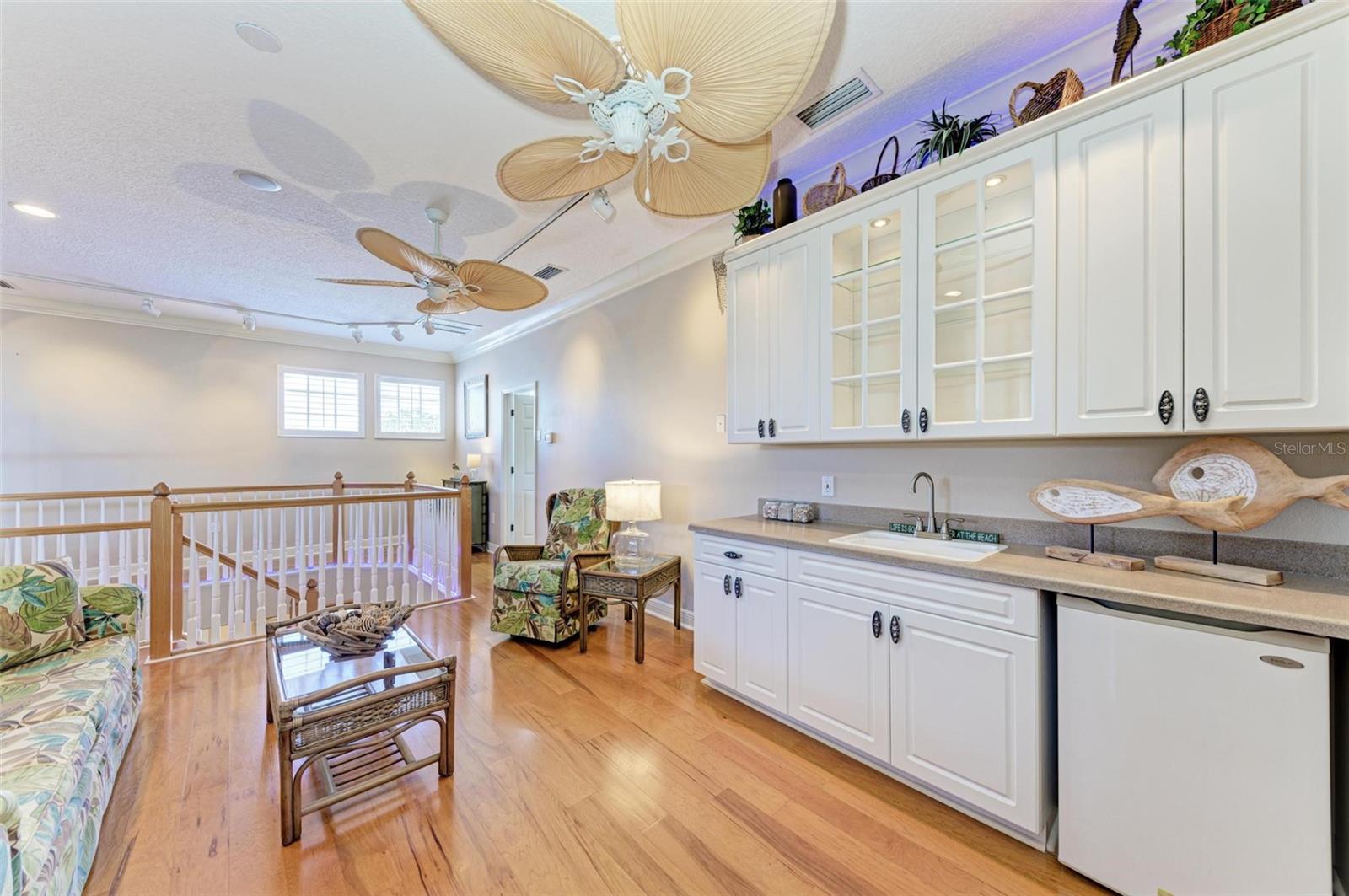 Image 33 of 68 For 4527 Blue Marlin Drive