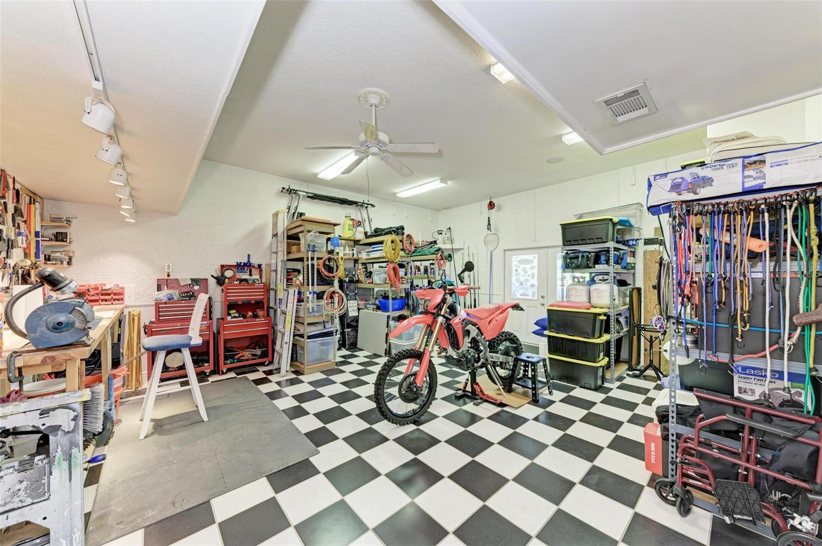 Image 41 of 68 For 4527 Blue Marlin Drive