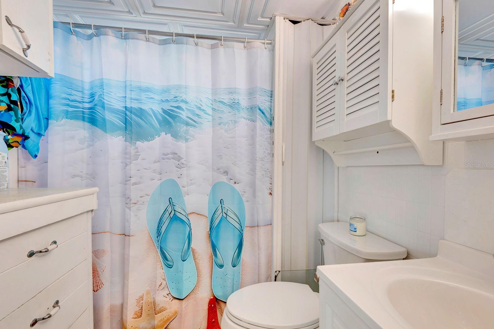 Image 8 of 27 For 515 50th Avenue Terrace W