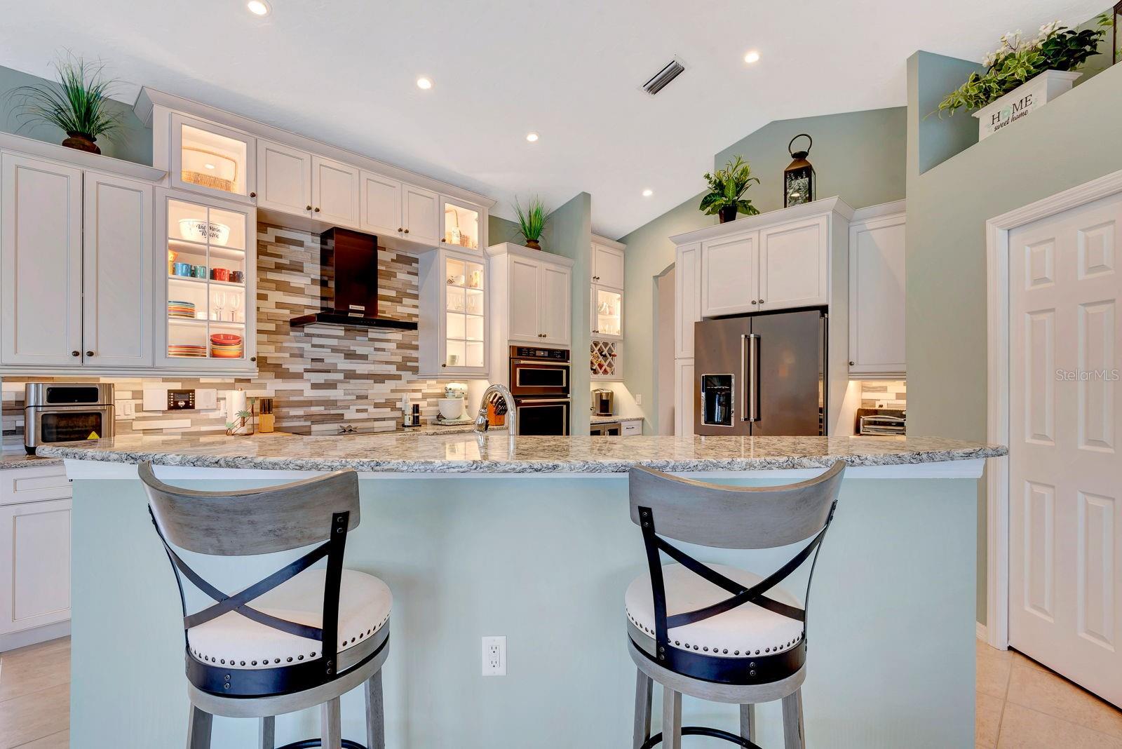 Image 11 of 49 For 10005 Cherry Hills Avenue Circle