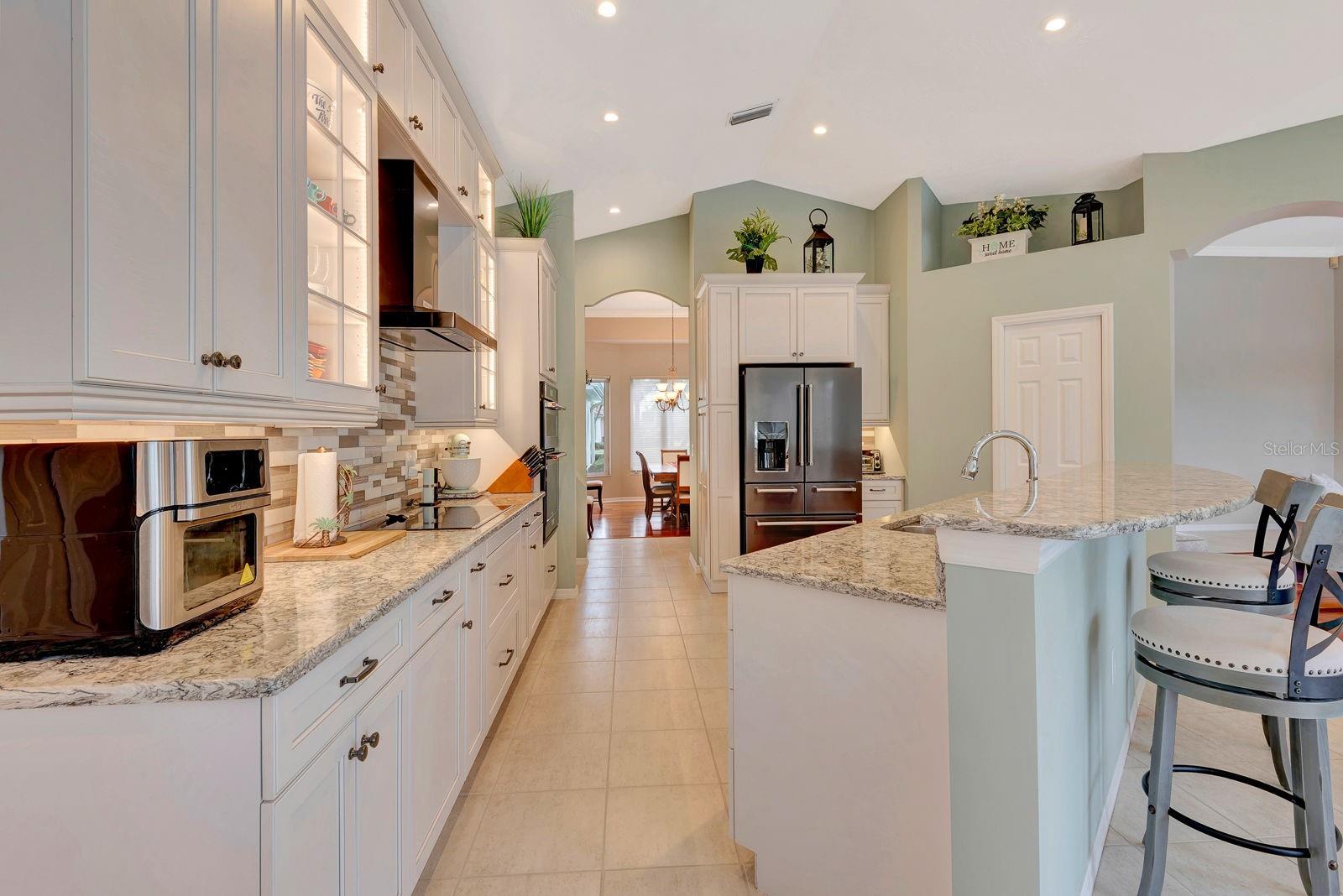 Image 14 of 49 For 10005 Cherry Hills Avenue Circle