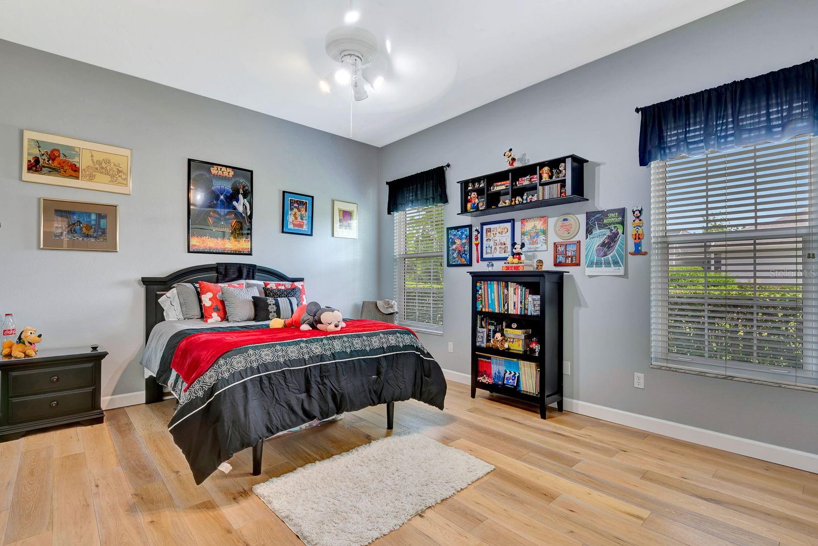 Image 31 of 49 For 10005 Cherry Hills Avenue Circle