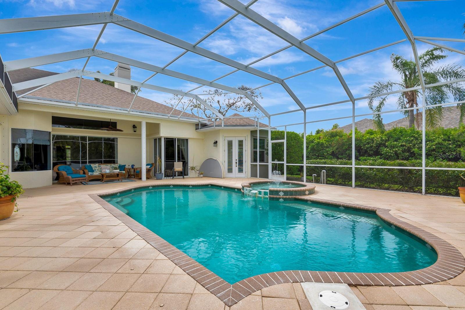 Image 37 of 49 For 10005 Cherry Hills Avenue Circle