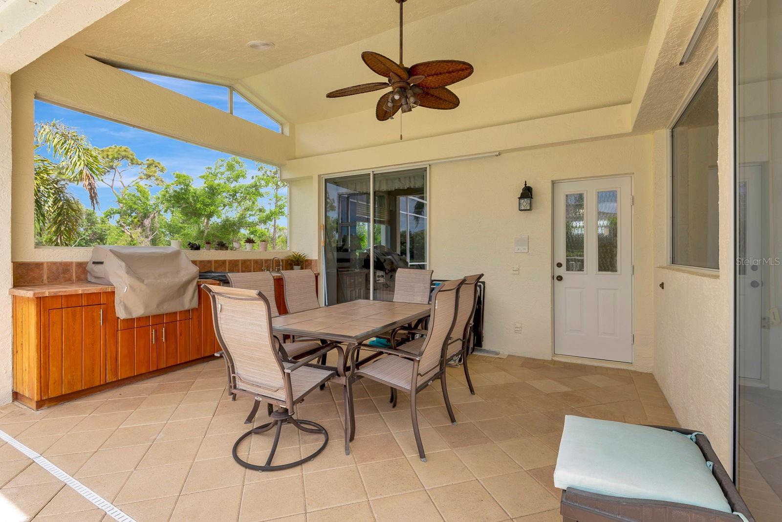 Image 42 of 49 For 10005 Cherry Hills Avenue Circle