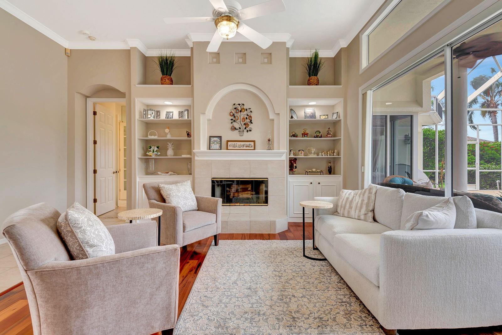 Image 9 of 49 For 10005 Cherry Hills Avenue Circle