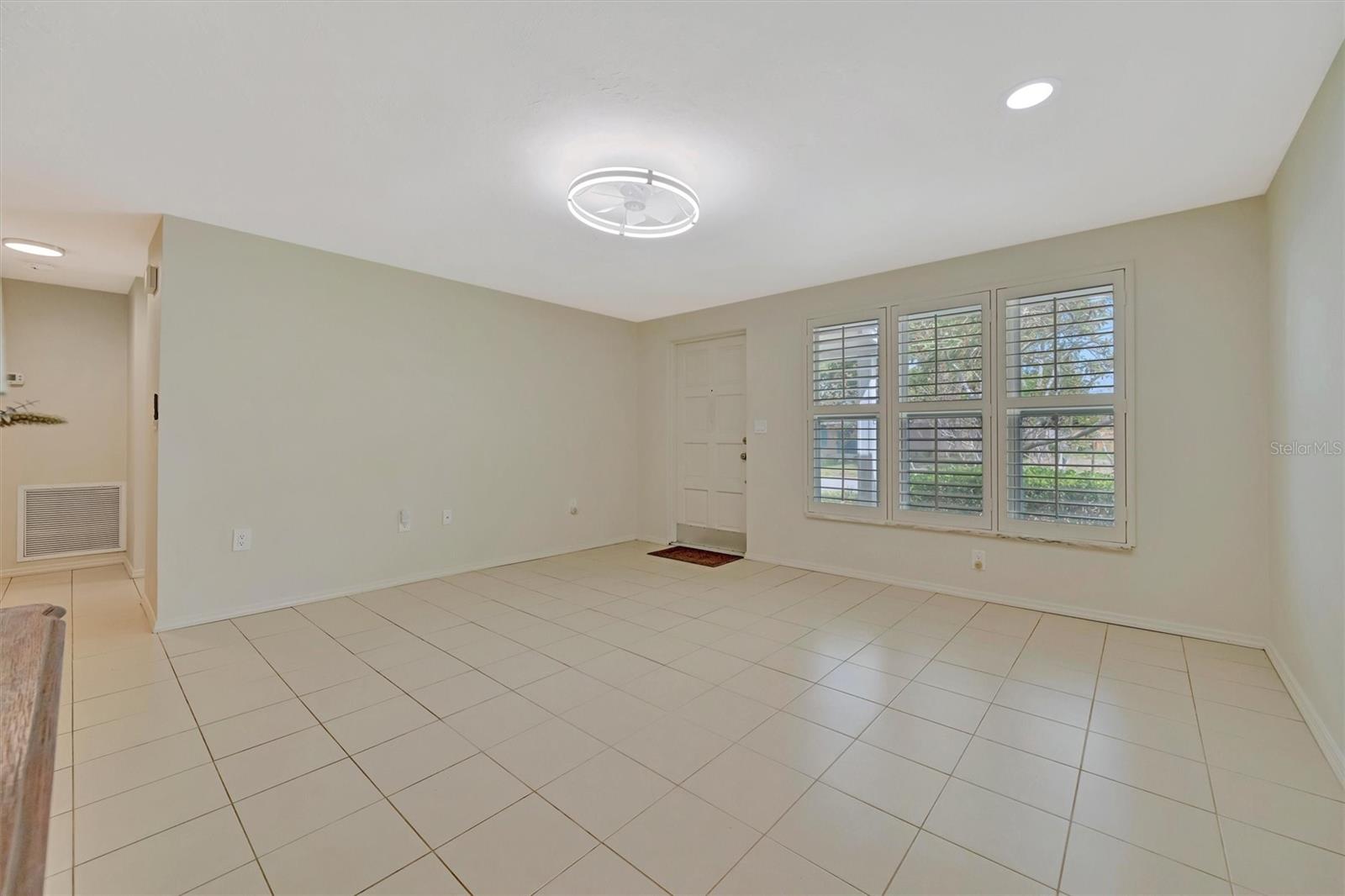 Image 10 of 85 For 4478 Coco Ridge Circle