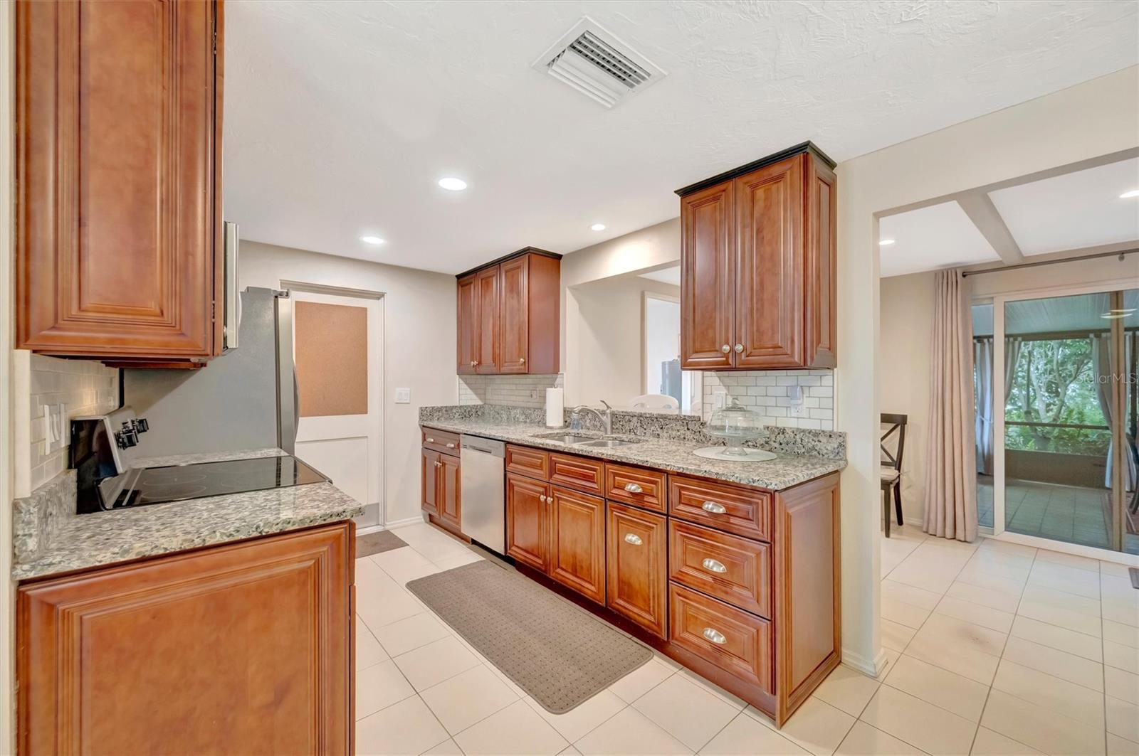 Image 15 of 85 For 4478 Coco Ridge Circle