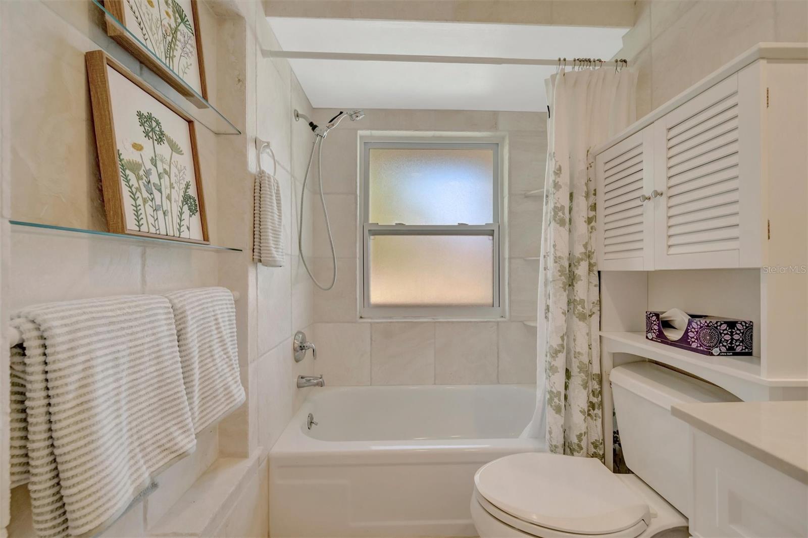 Image 44 of 85 For 4478 Coco Ridge Circle