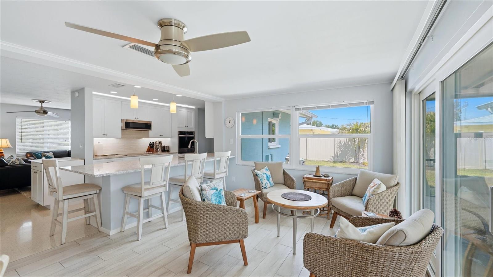 Image 17 of 50 For 2486 Breakwater Circle