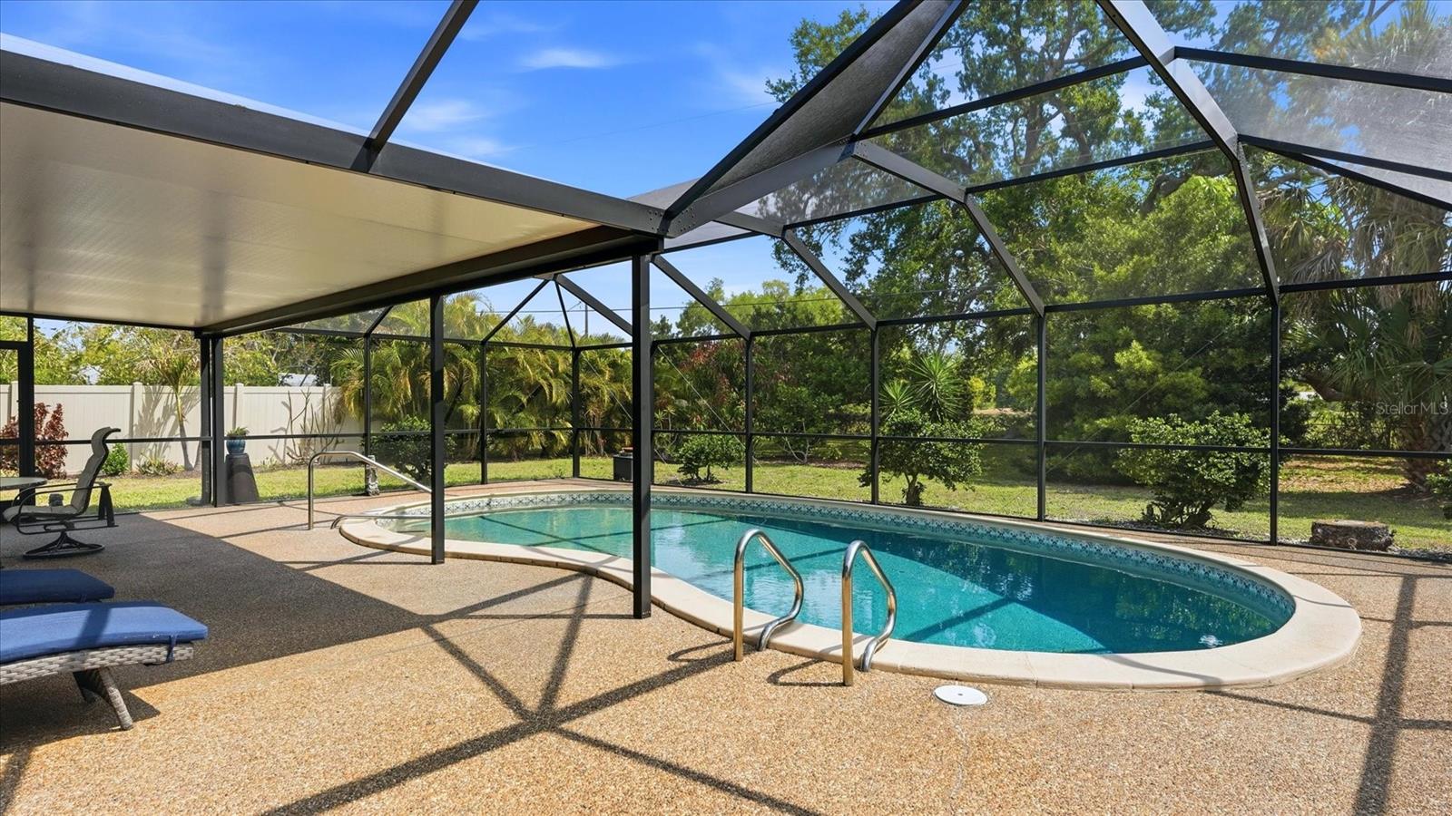 Image 36 of 50 For 2486 Breakwater Circle