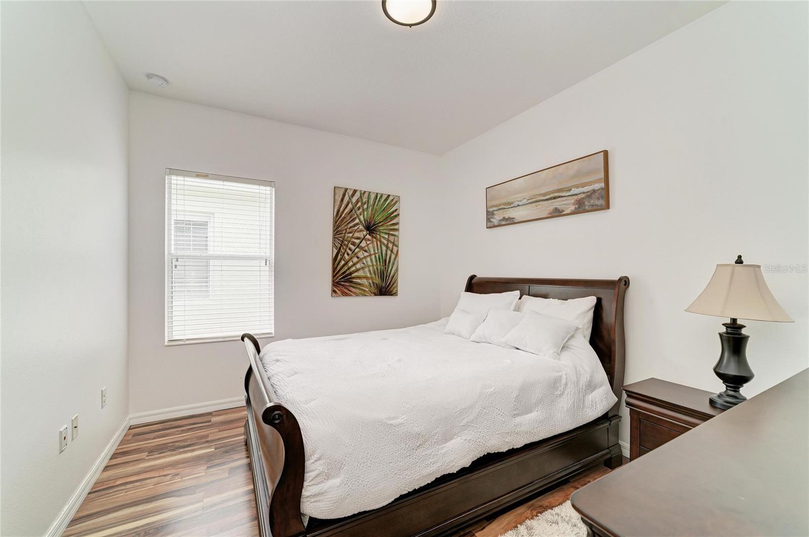 Image 31 of 44 For 4650 Woodbrook Drive