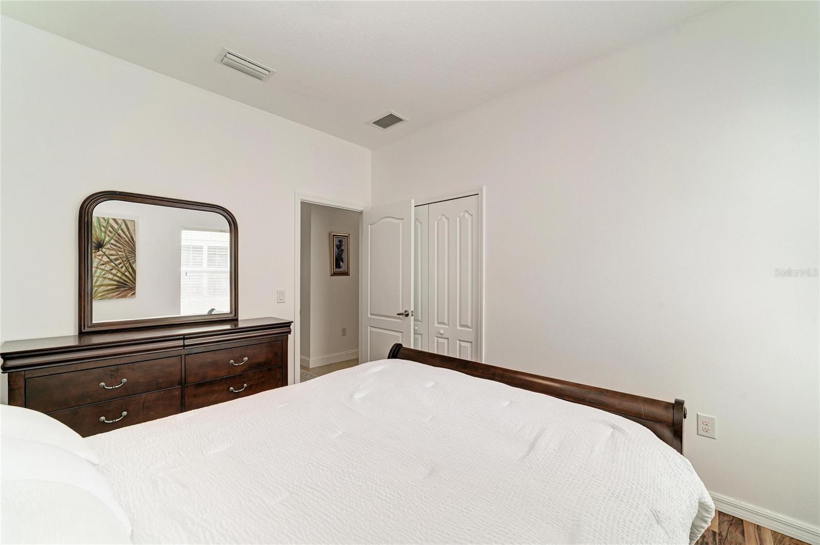 Image 32 of 44 For 4650 Woodbrook Drive