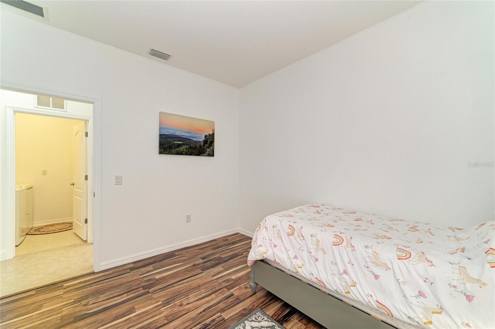 Image 35 of 44 For 4650 Woodbrook Drive