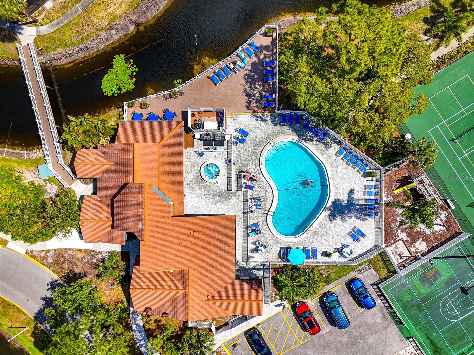 Image 5 of 19 For 4425 45th Avenue W 202